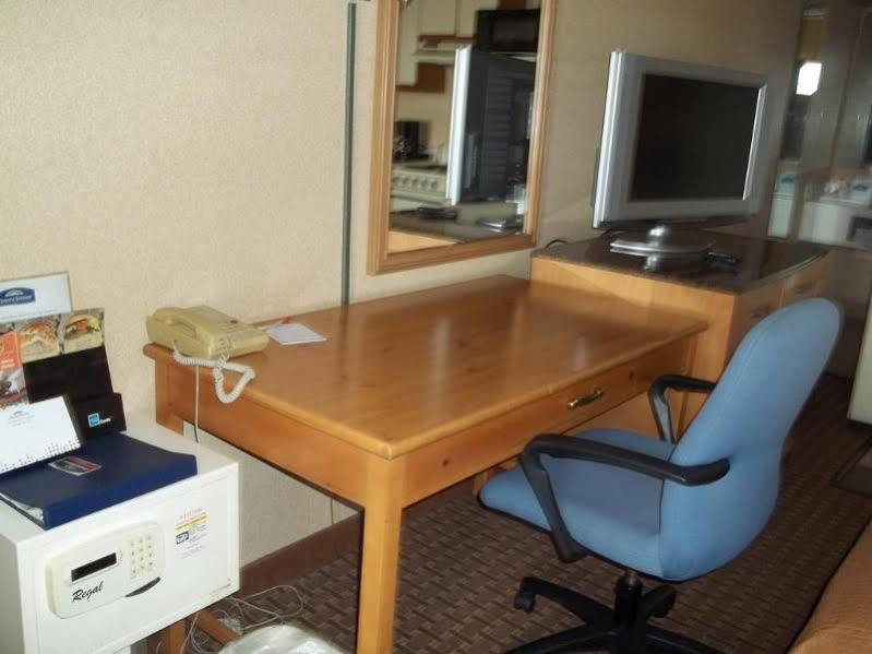 Howard Johnson By Wyndham Virginia Beach Ngoại thất bức ảnh